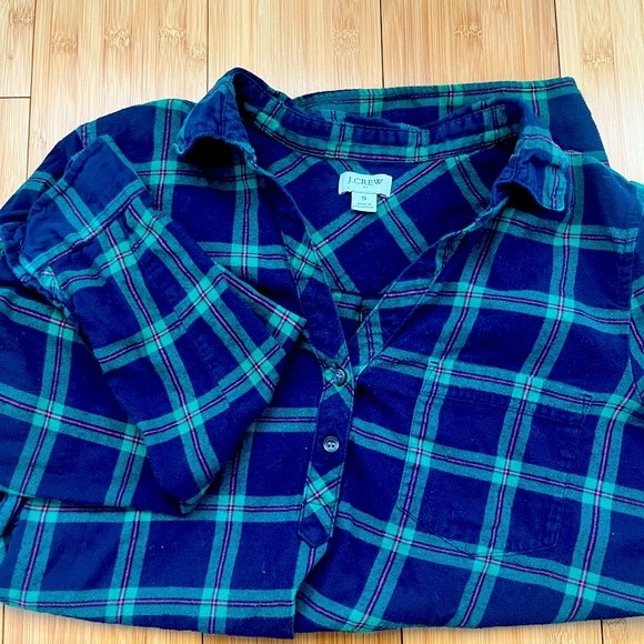 J Crew small partial button down flannel in Blue/green - Picture 2 of 3